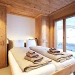 Secret Place 1st Floor With Jacuzzi Apartment