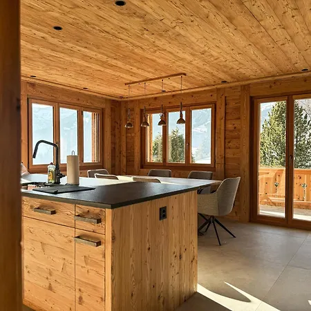 Secret Place 1st Floor With Jacuzzi * Lenk im Simmental